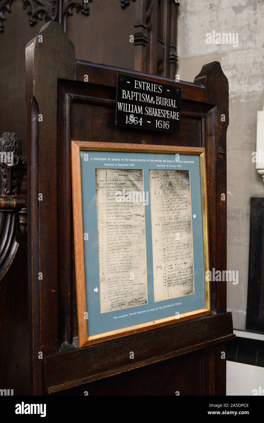 Parish Register Records Recording the Baptism & Burial of William Shakespeare (1564-1616) in the Holy Trinity Church Stratford-upon-Avon England Stock Photo