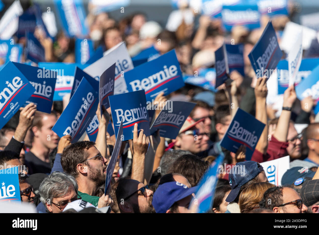 Atmosphere during Bernie Sanders Rally 