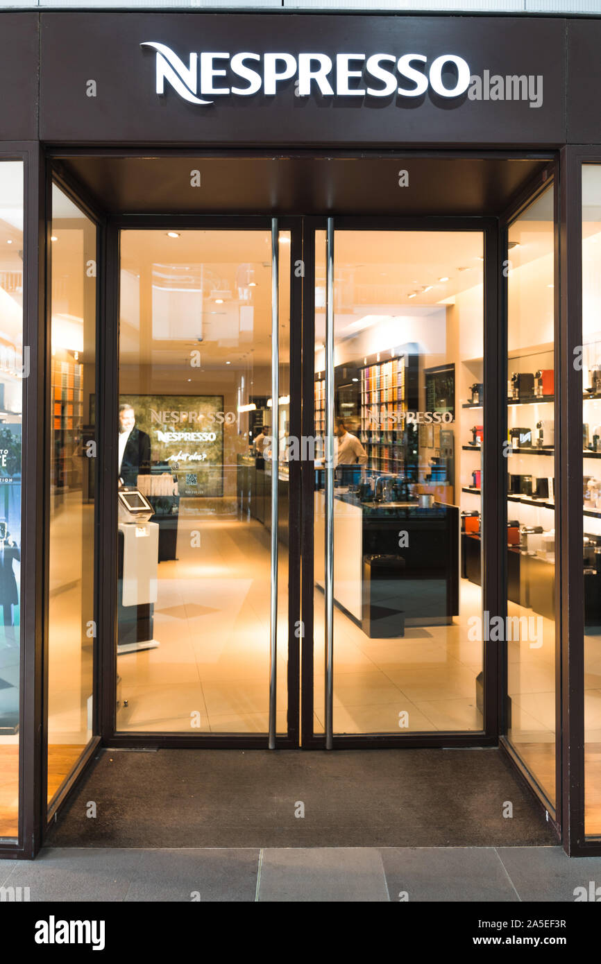 brud Estate tælle Valencia,Spain - October 19, 2019: Nespresso shop in Valencia city.  Nespresso machines brew espresso and coffee from coffee capsules Stock  Photo - Alamy