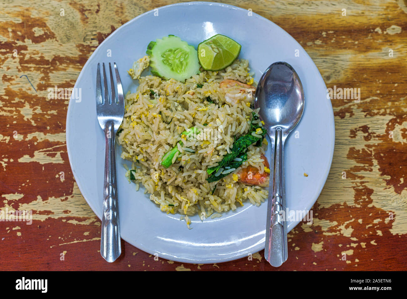 Asian fried rice with egg and shrimp Stock Photo - Alamy