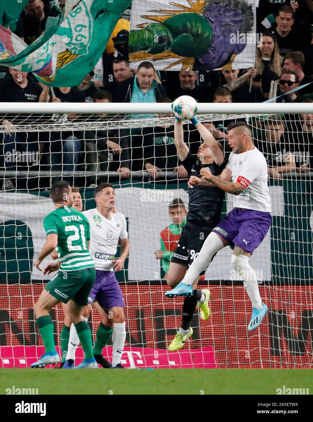 BUDAPEST, HUNGARY - MAY 27: (r-l) Endre Botka of Ferencvarosi TC