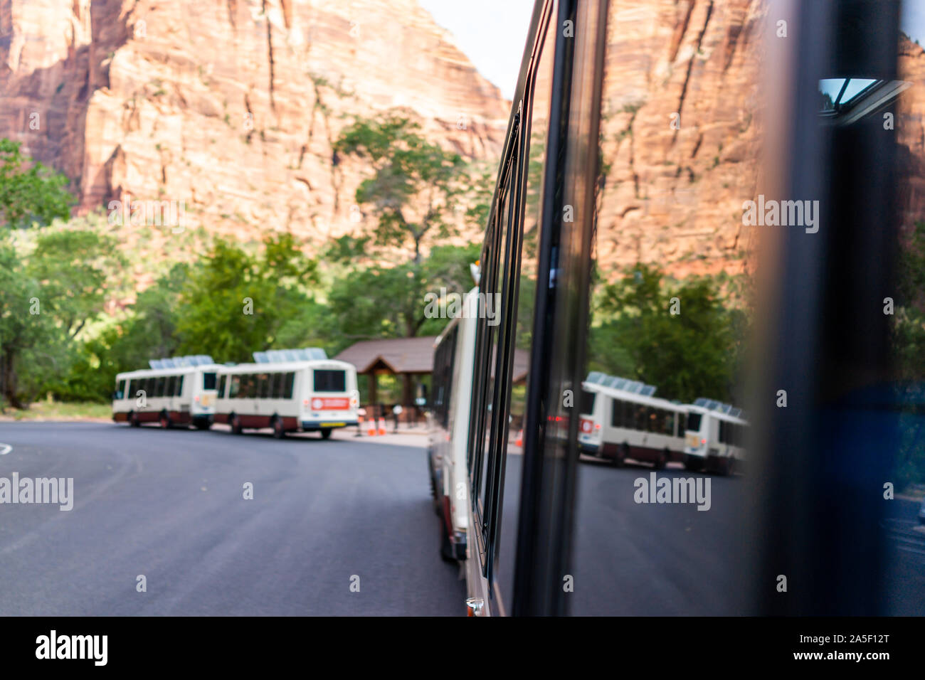 Parking lot shuttle bus hires stock photography and images Alamy
