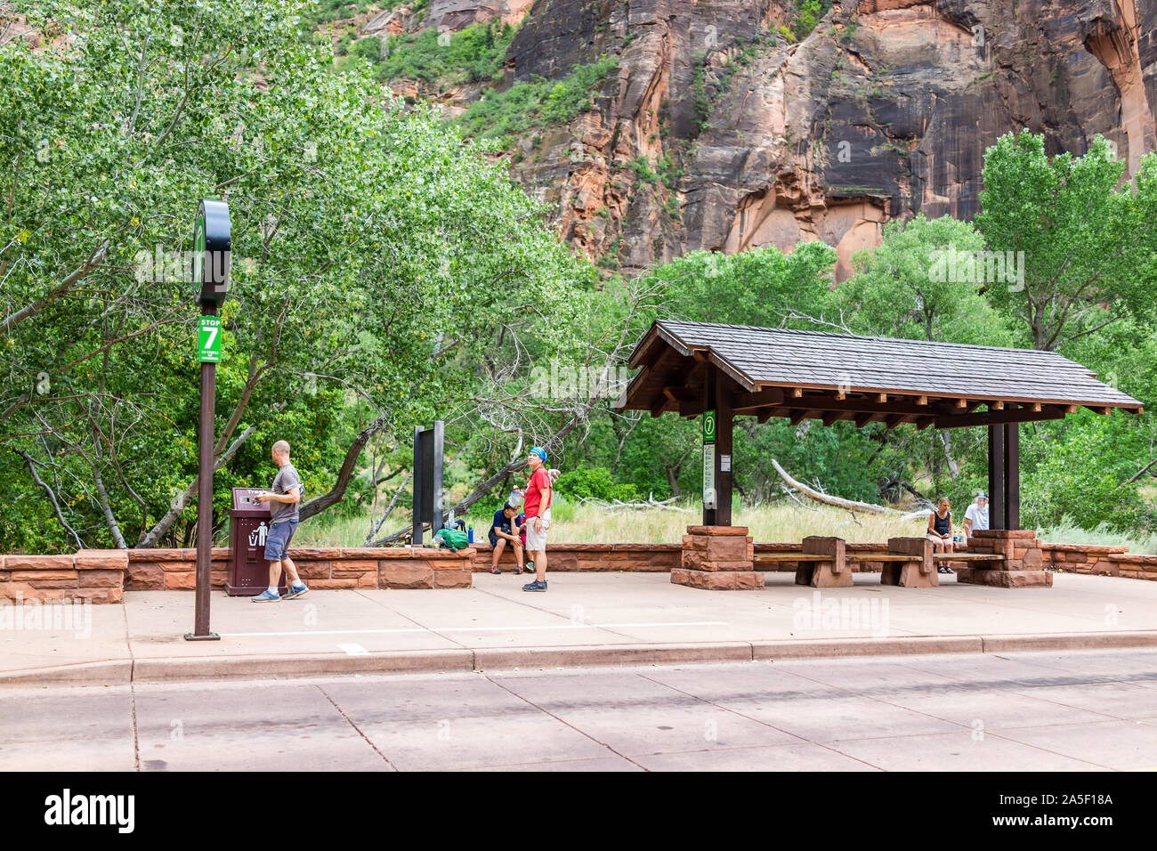 Zion national park parking lot hires stock photography and images Alamy