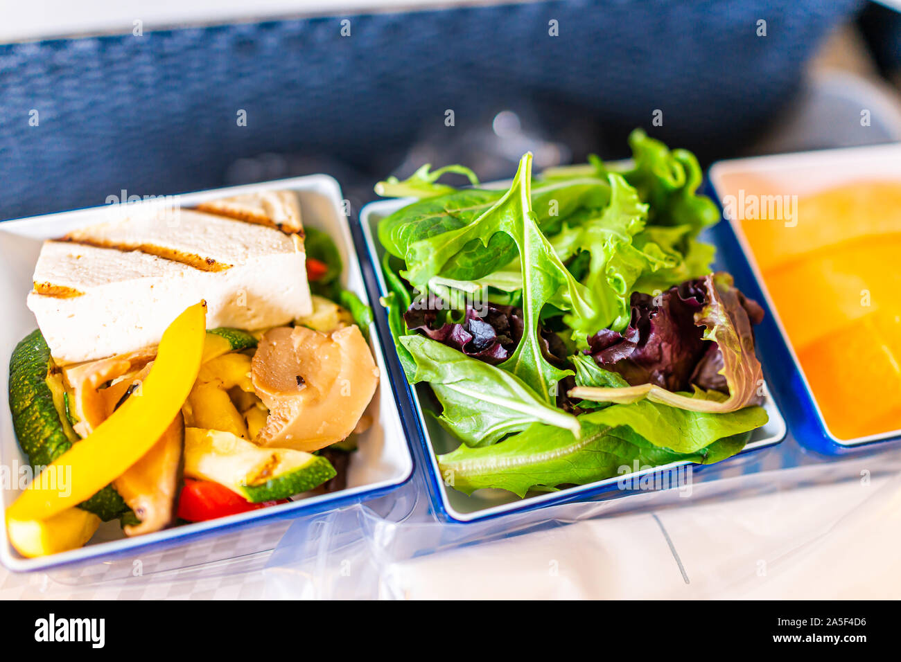 Asian plane meal hires stock photography and images Alamy