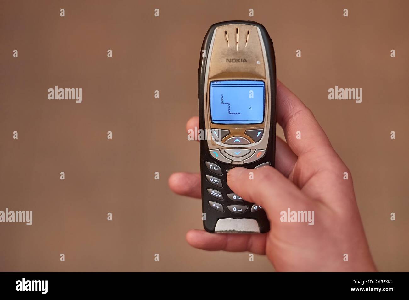 Nokia 3310 snake hi-res stock photography and images - Alamy