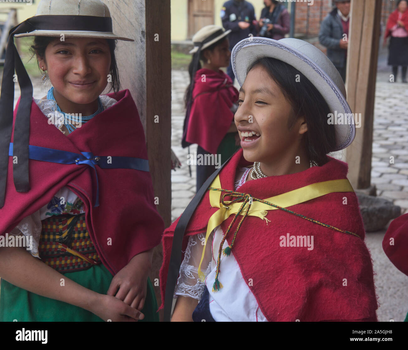 Indigenous children smiling hi-res stock photography and images - Alamy