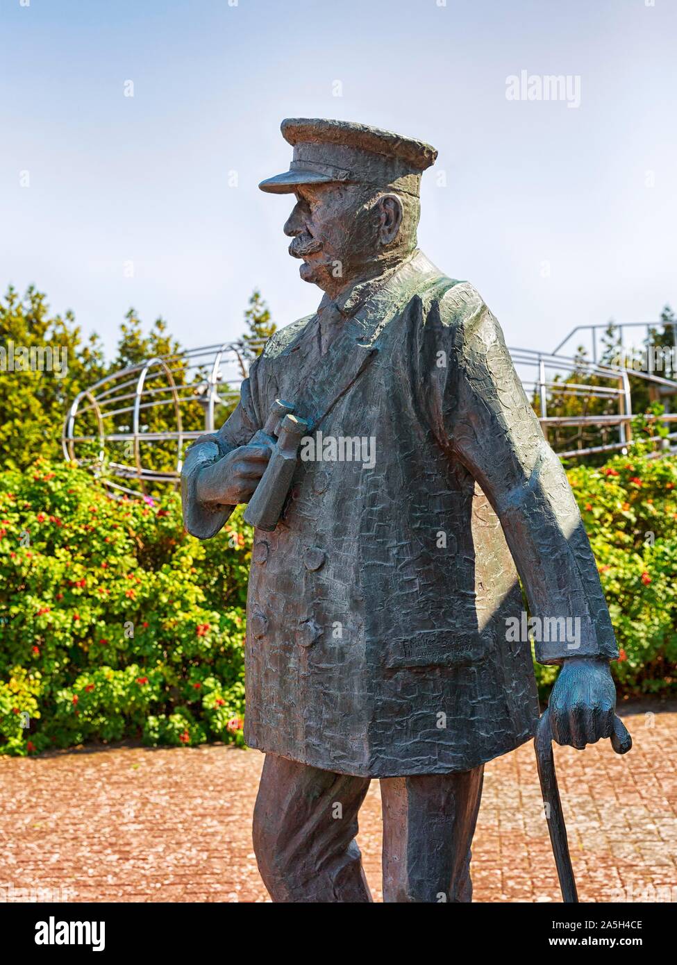 Bronze statue of ferdinand graf von zeppelin hires stock photography