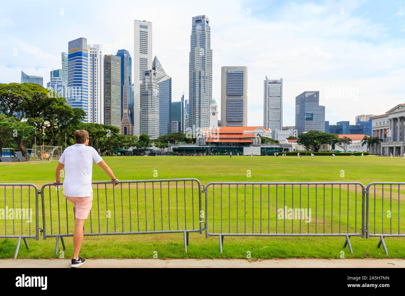 Singapore-05 MAY 2018:Singapore CBD area skyline with big lawn Stock Photo