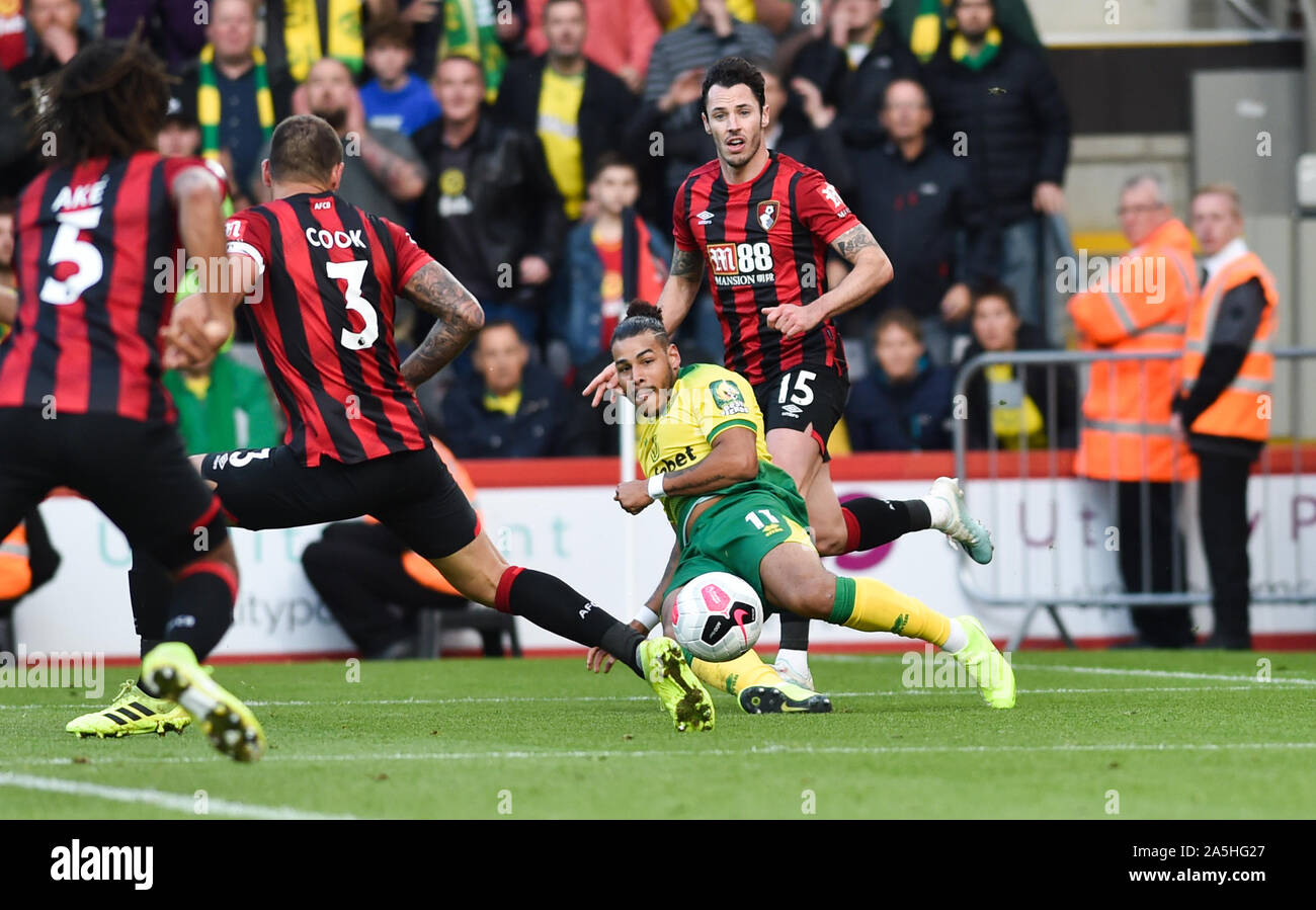 Onel Hernandez of Norwich plays the ball across after coming on in the second half during the Premier League match between AFC Bournemouth and Norwich City at the Vitality Stadium Stadium , Bournemouth , 19 October 2019 -  Editorial use only. No merchandising. For Football images FA and Premier League restrictions apply inc. no internet/mobile usage without FAPL license - for details contact Football Dataco Stock Photo