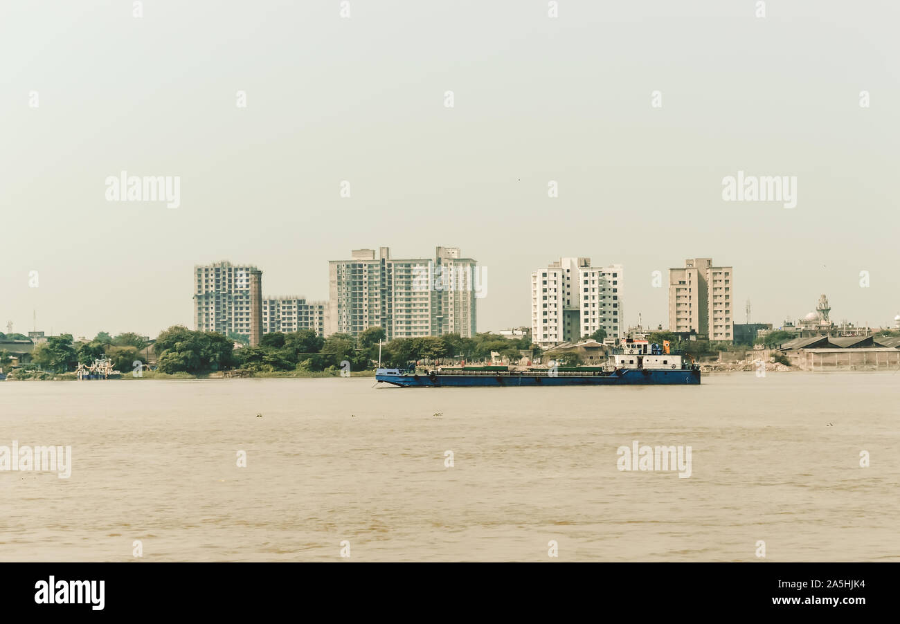 Landscape view of Kolkata (Bengali Kalikata) city capital West Bengal, on east bank Hooghly River (main channel Ganges / Ganga) Bay of Bengal. Calcutt Stock Photo