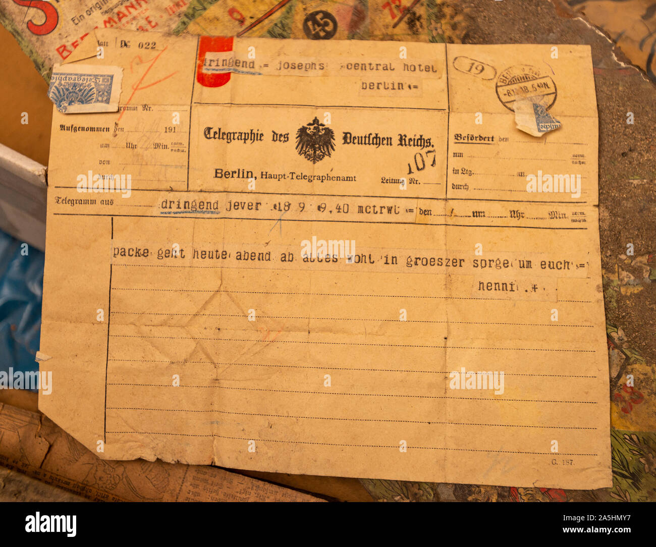 Wartime letters hires stock photography and images Alamy