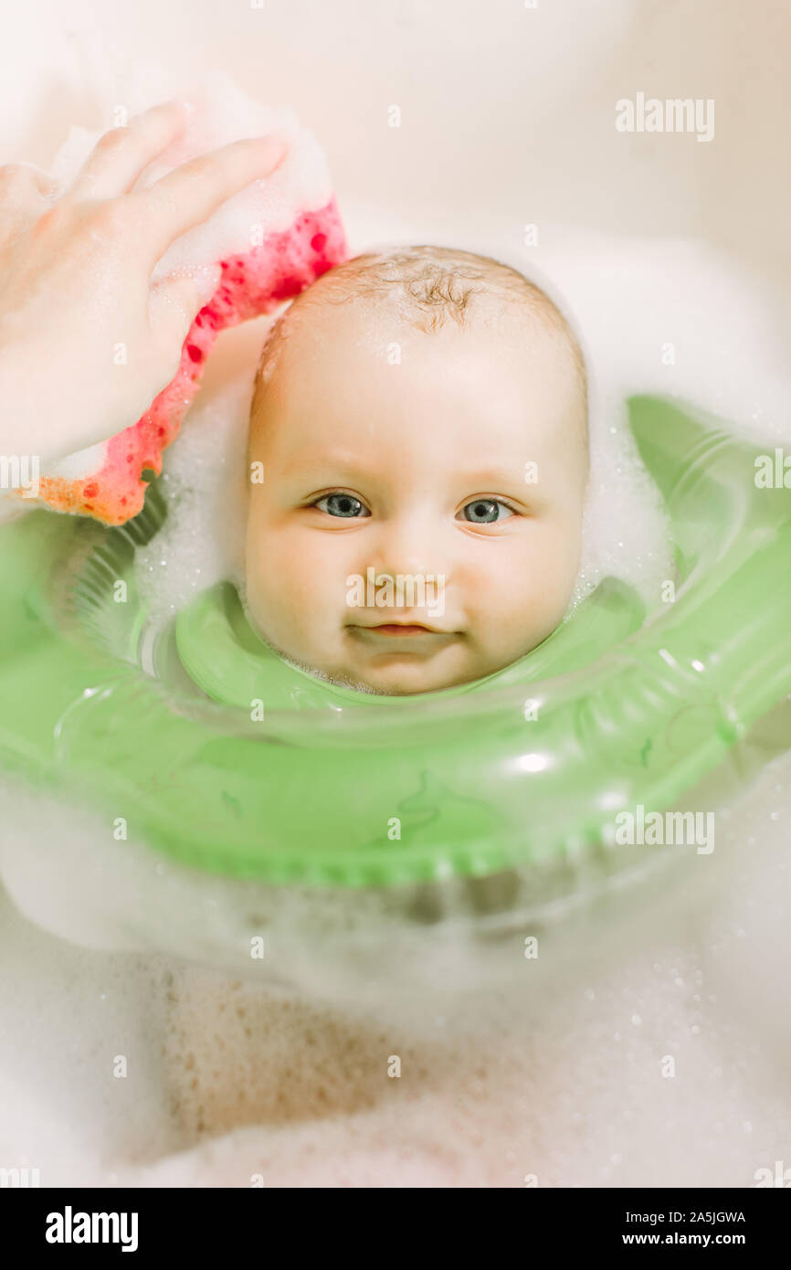 baby head swimming ring