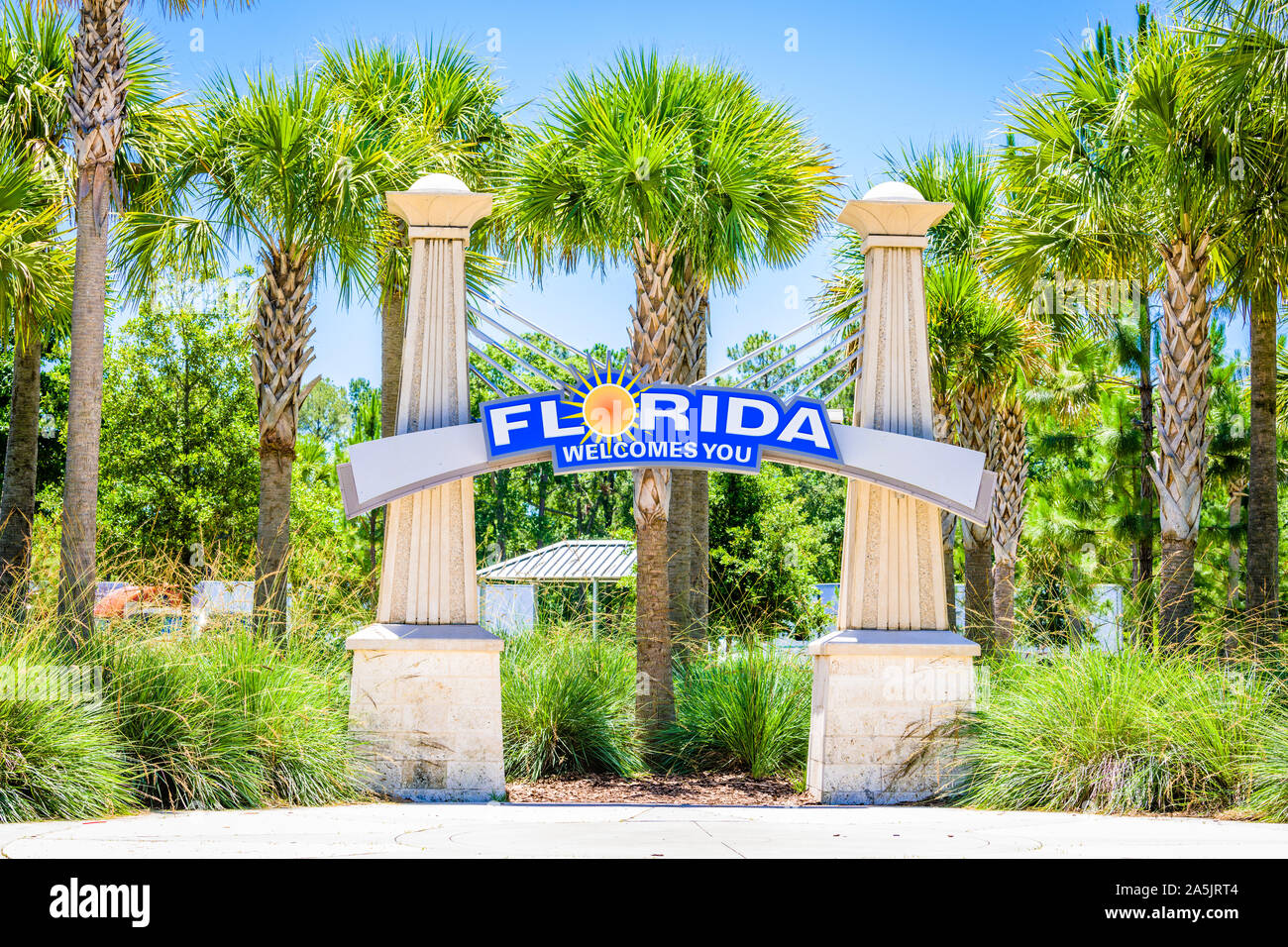 JENNINGS, FLORIDA - MAY 19, 2019: Rest stop sign reading 'Florida Welcomes You'. Stock Photo