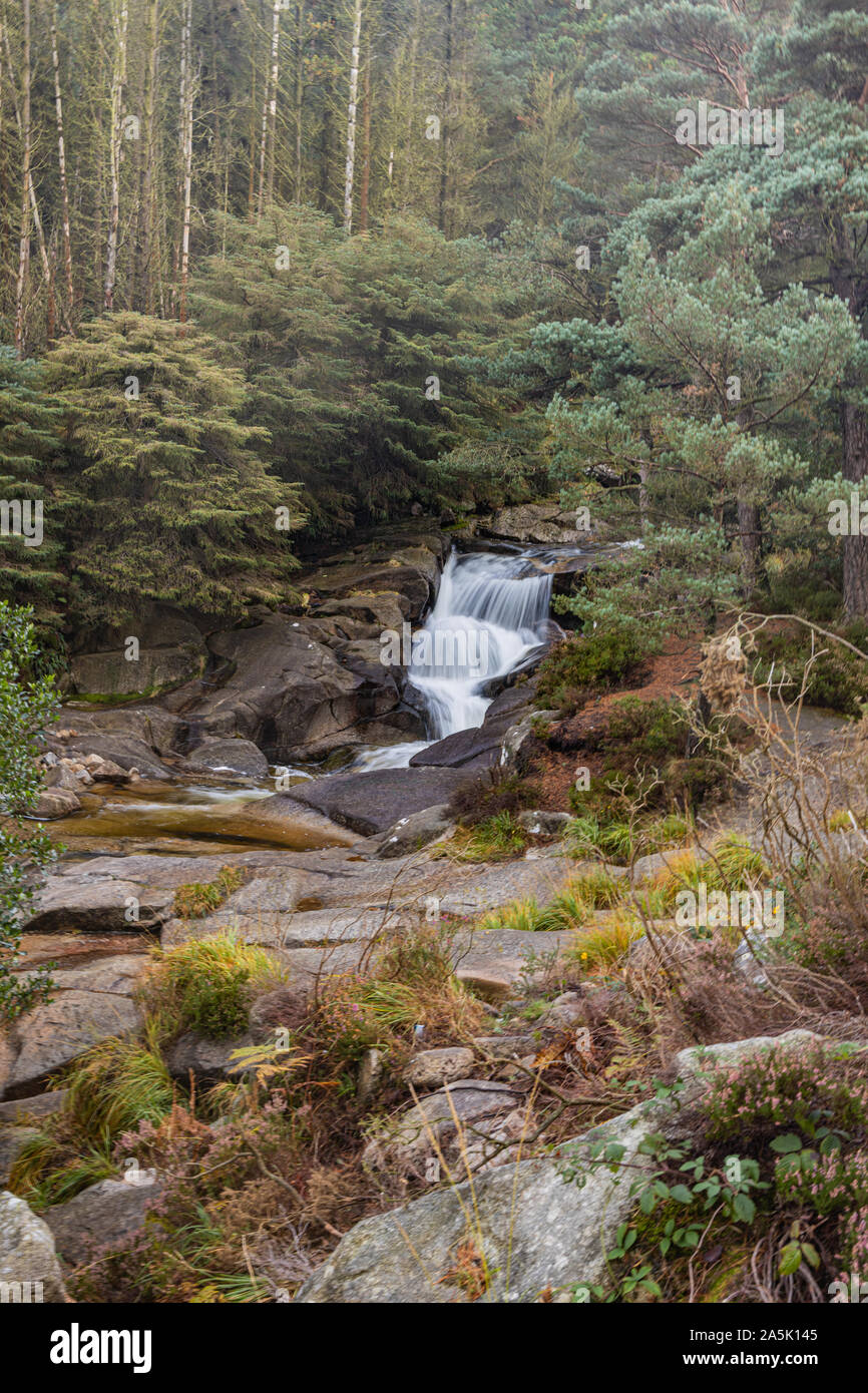 Waterfall running down a mountain hi-res stock photography and images ...