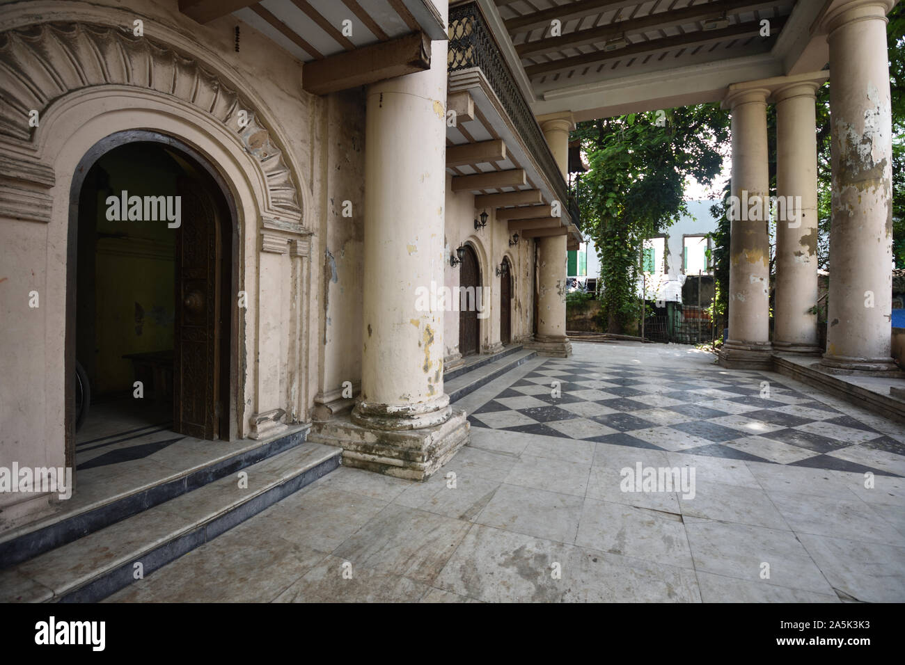 Nat Mandir (estd. 1830) of the Shobhabazar Royal Palace. 35 Raja Nabakrishna Street. Kolkata, West Bengal, India. Stock Photo