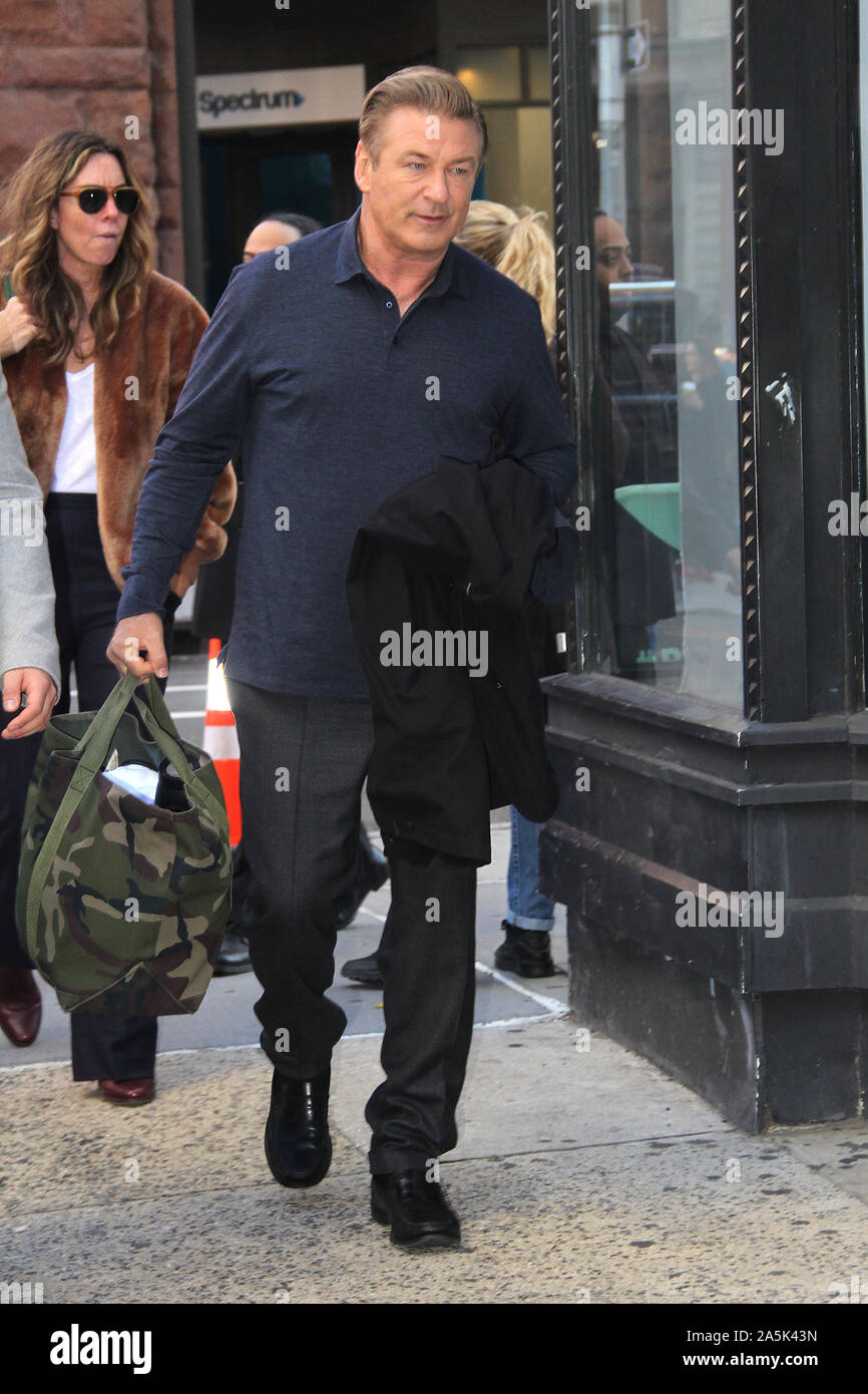 New York, NY, USA. 21st Oct, 2019. Alec Baldwin at Build Series promoting Motherless Brooklyn in New York City on October 21, 2019. Credit: Erik Nielsen/Media Punch/Alamy Live News Stock Photo