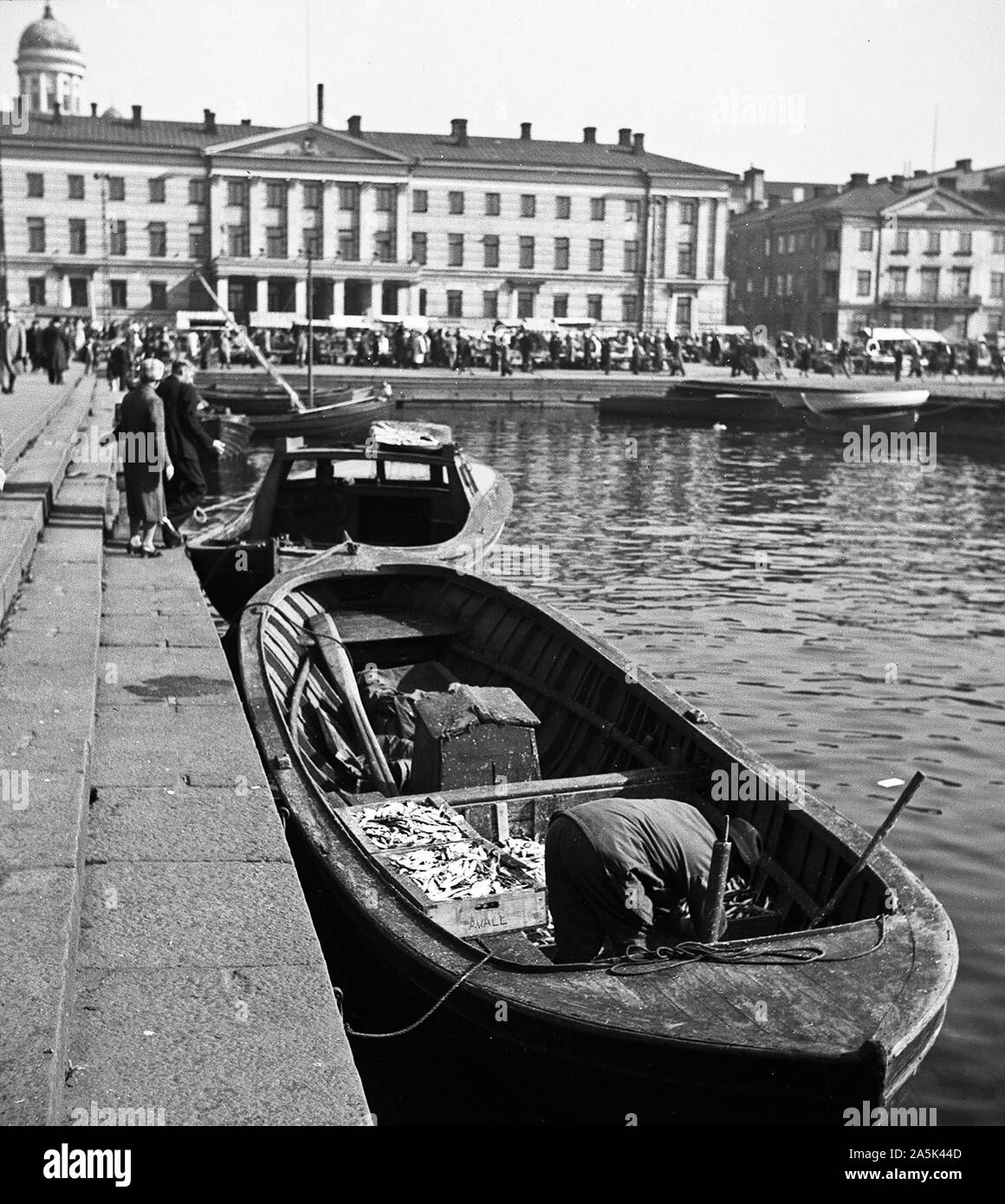 Helsinki marketplace 1947 Stock Photo