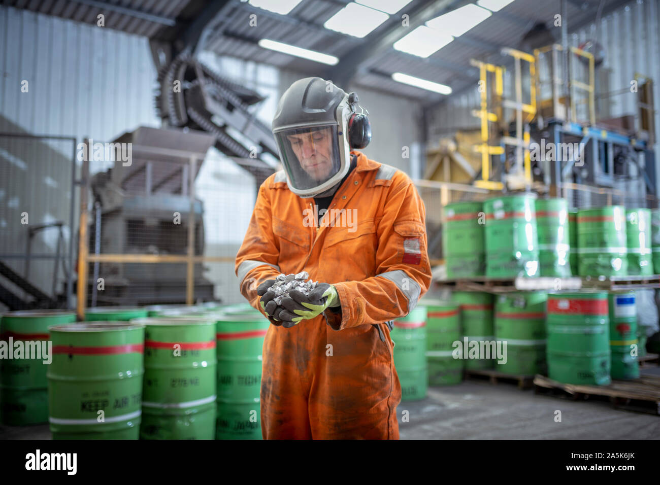 Welding titanium hires stock photography and images Alamy