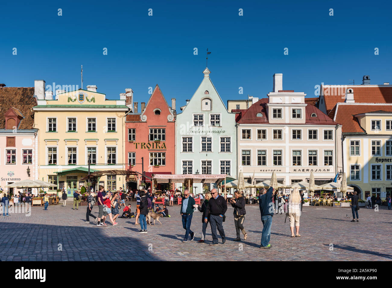 Colourful Merchant houses at Raekoja plats, Tallinn, Estonia Stock Photo