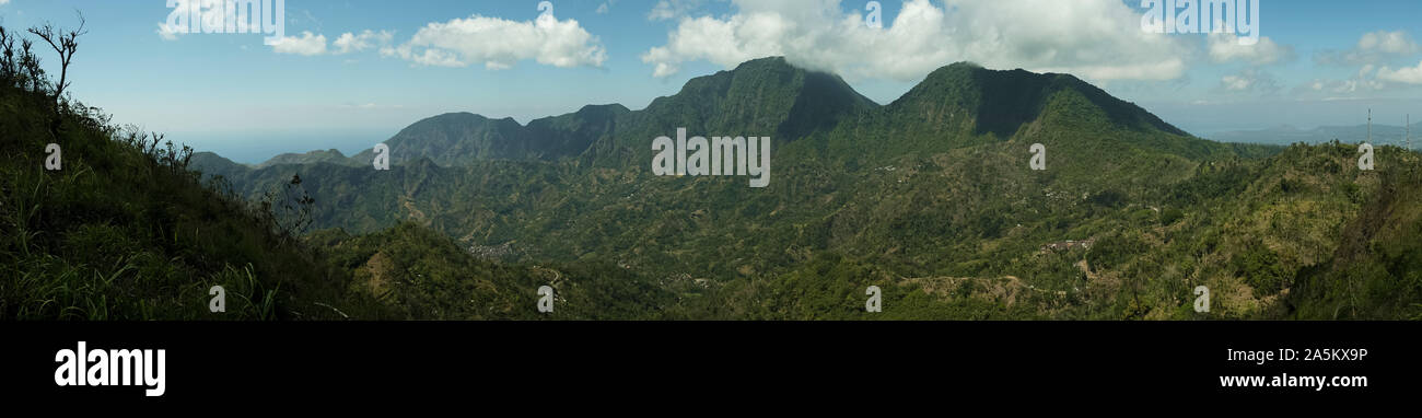Wide shot landscape mountains hi-res stock photography and images - Alamy
