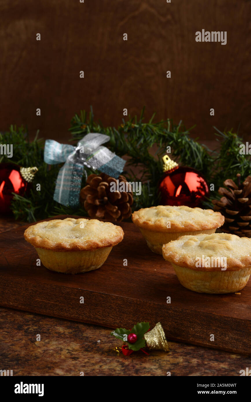 Mincemeat mince pies pile hi-res stock photography and images - Alamy