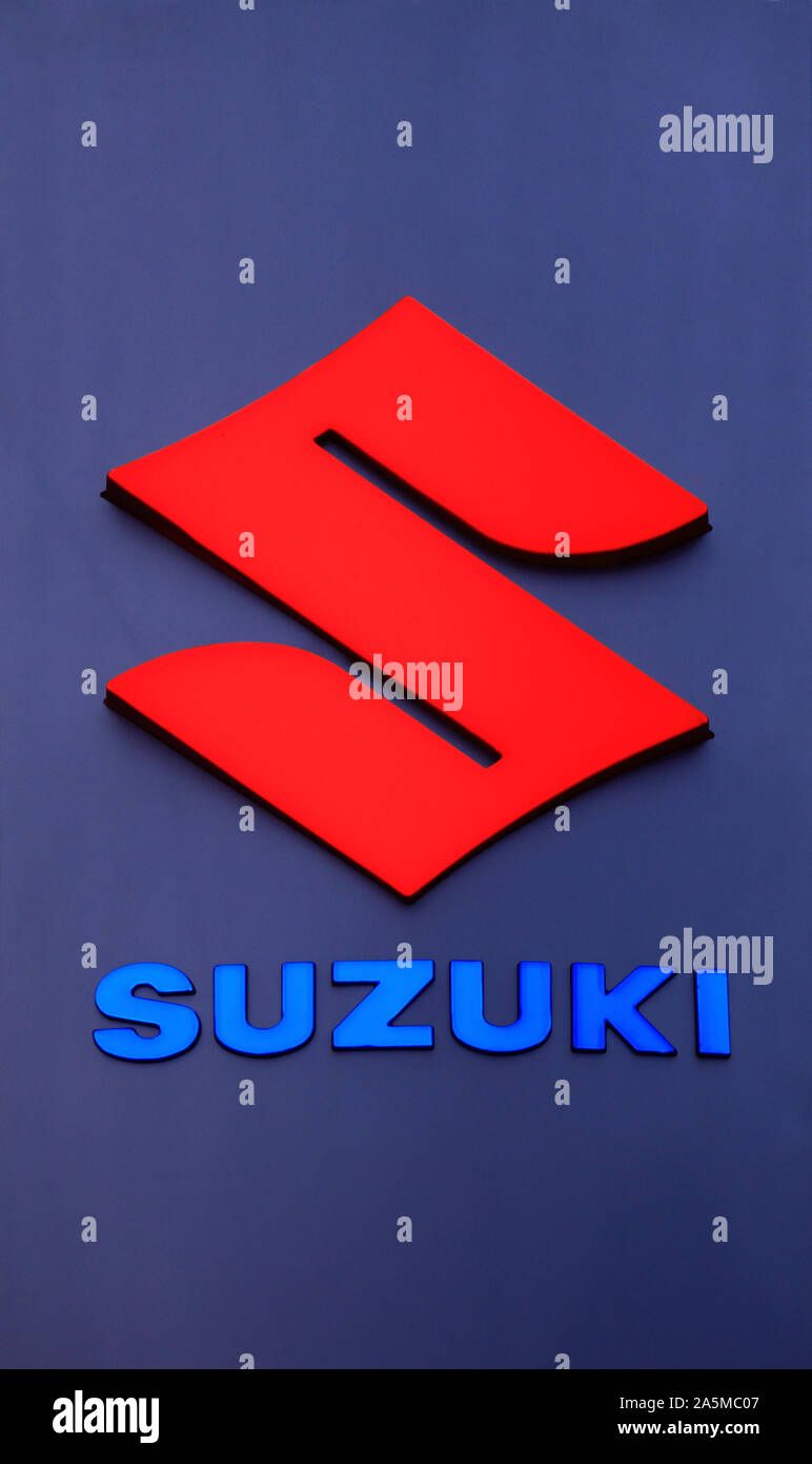 Suzuki logo hi-res stock photography and images - Alamy