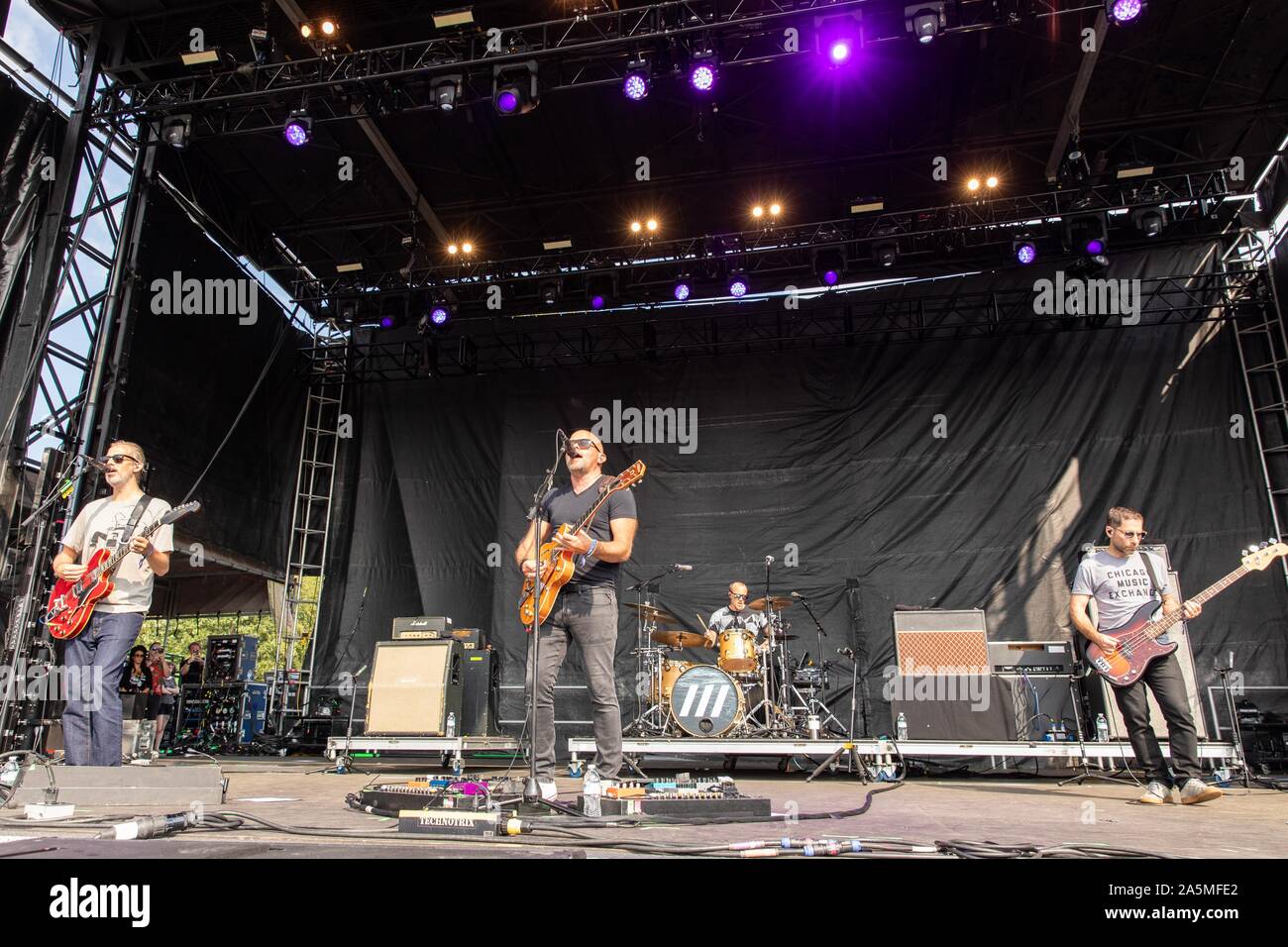 Mark gardener steve queralt hi-res stock photography and images - Alamy