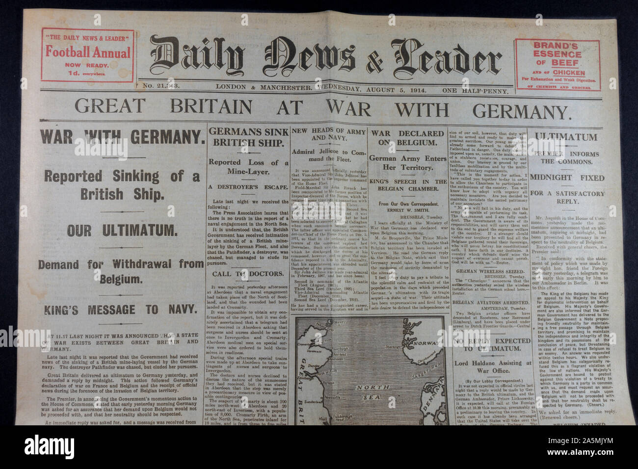 The Daily News & Reader newspaper on Wednesday 5th August 1914 announcing the start of World War One. Stock Photo