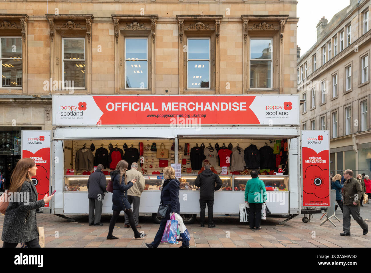 Poppy Scotland Official Merchandise stand on Buchanan Street, Glasgow, Scotland, UK Stock Photo