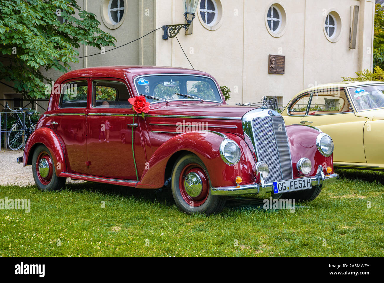 German classic limousine hi-res stock photography and images