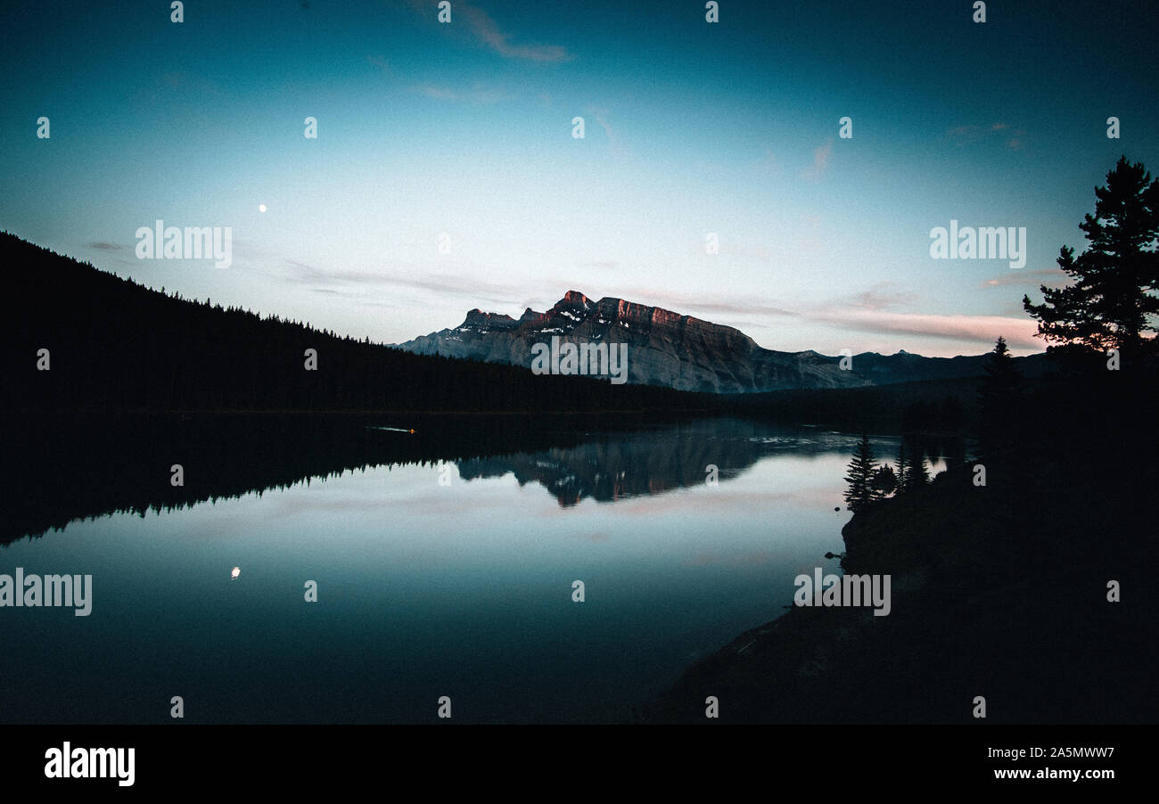 Small island in the middle of Two Jack Lake, Banff National Park (Alberta, Canada) Stock Photo