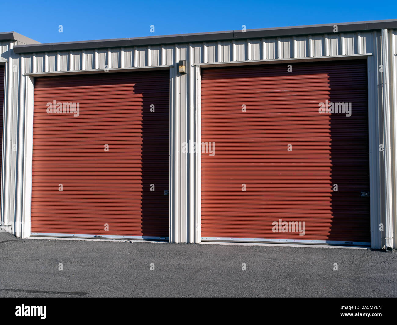 Mini warehouses hires stock photography and images Alamy