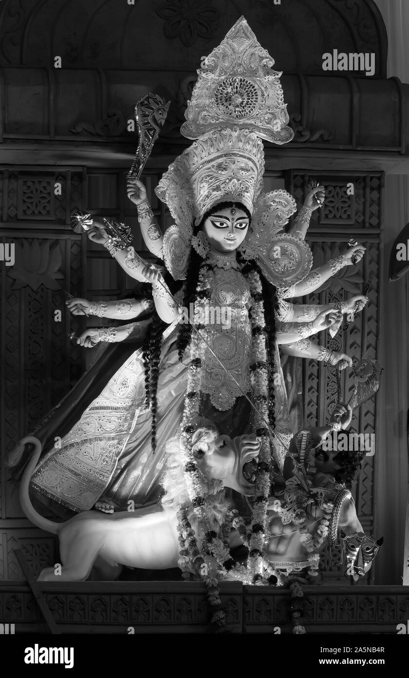 Durga puja pandal Black and White Stock Photos & Images - Alamy