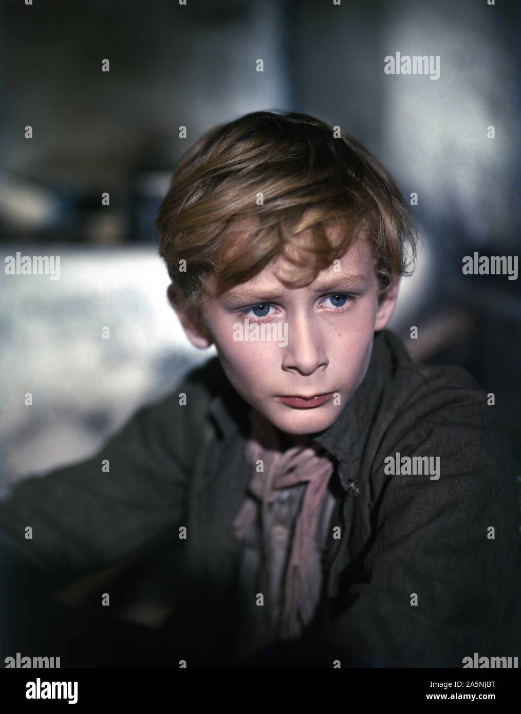 JOHN HOWARD DAVIES Colour Portrait as OLIVER TWIST 1948 director DAVID ...