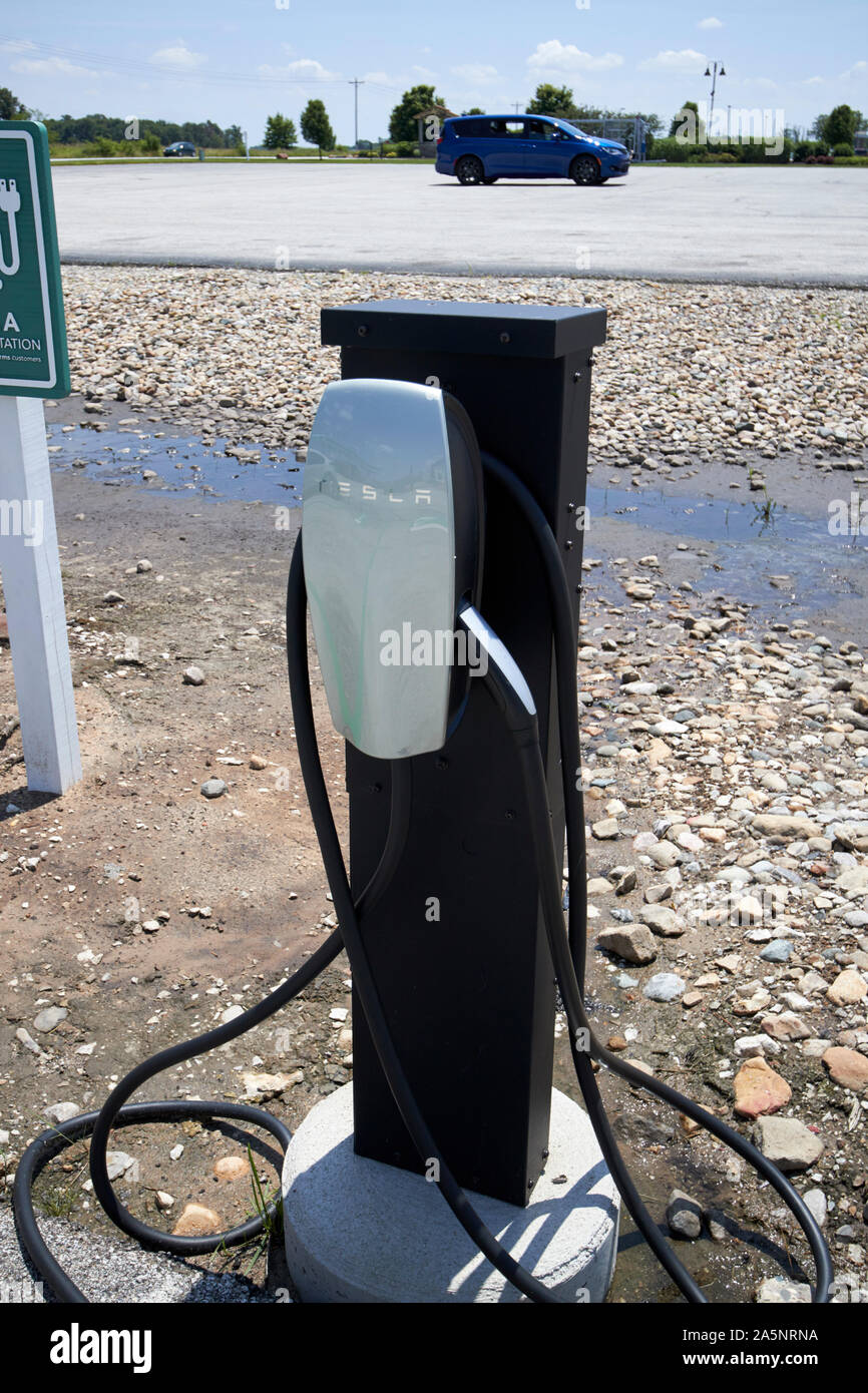 tesla ev charging point indiana USA Stock Photo