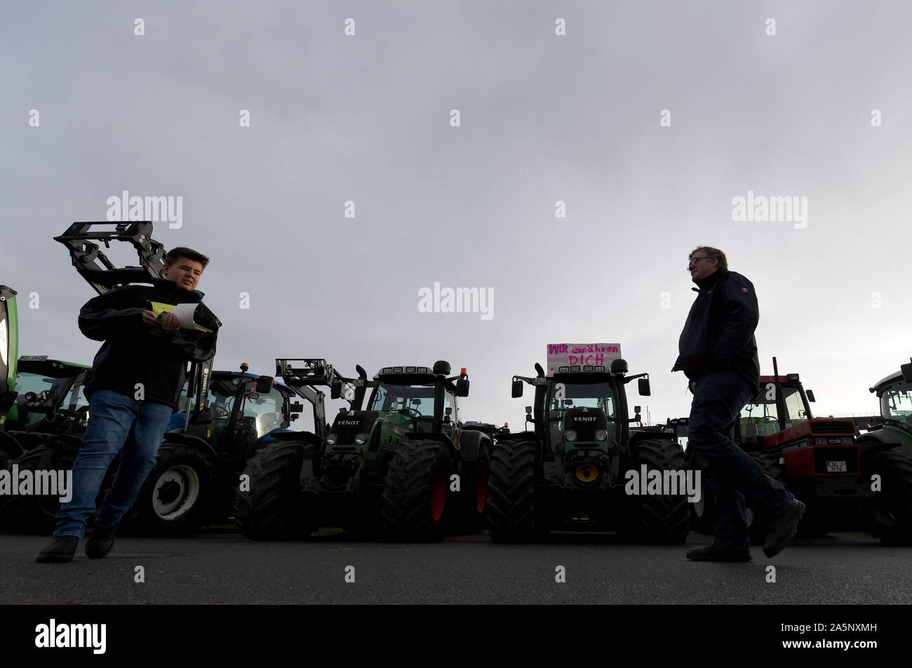 Rendsburg, Germany. 22nd Oct, 2019. The tractors of demonstrating farmers are at the meeting point of a rally. Nationwide, farmers are protesting against the federal government's agricultural policy with rallies. Credit: Carsten Rehder/dpa/Alamy Live News Stock Photo