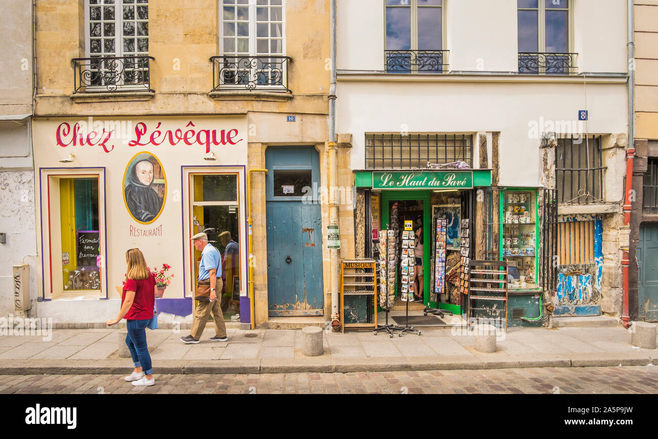 street scene in front of restaurant chez leveque and gift shop le haut du pave Stock Photo