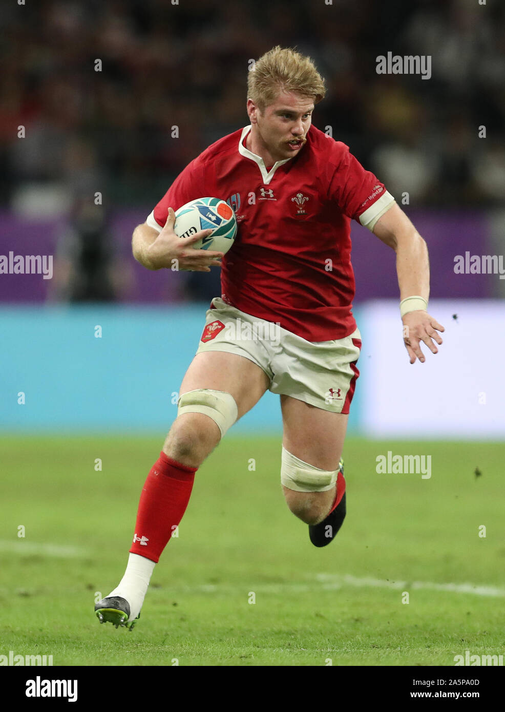 Wales's Aaron Wainwright Stock Photo - Alamy