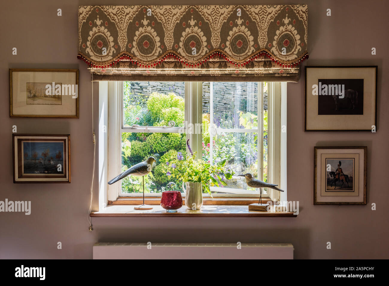 Pelmet Stock Photos Pelmet Stock Images Alamy
