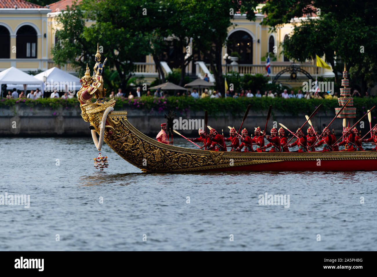 Bangkok, Thailand - October 21, 2019: Thai  royal barges participate in a procession on Bangkok's Chao Phraya River. Stock Photo