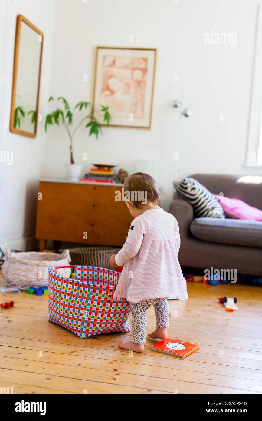 Girl toddler rear view hi-res stock photography and images - Alamy
