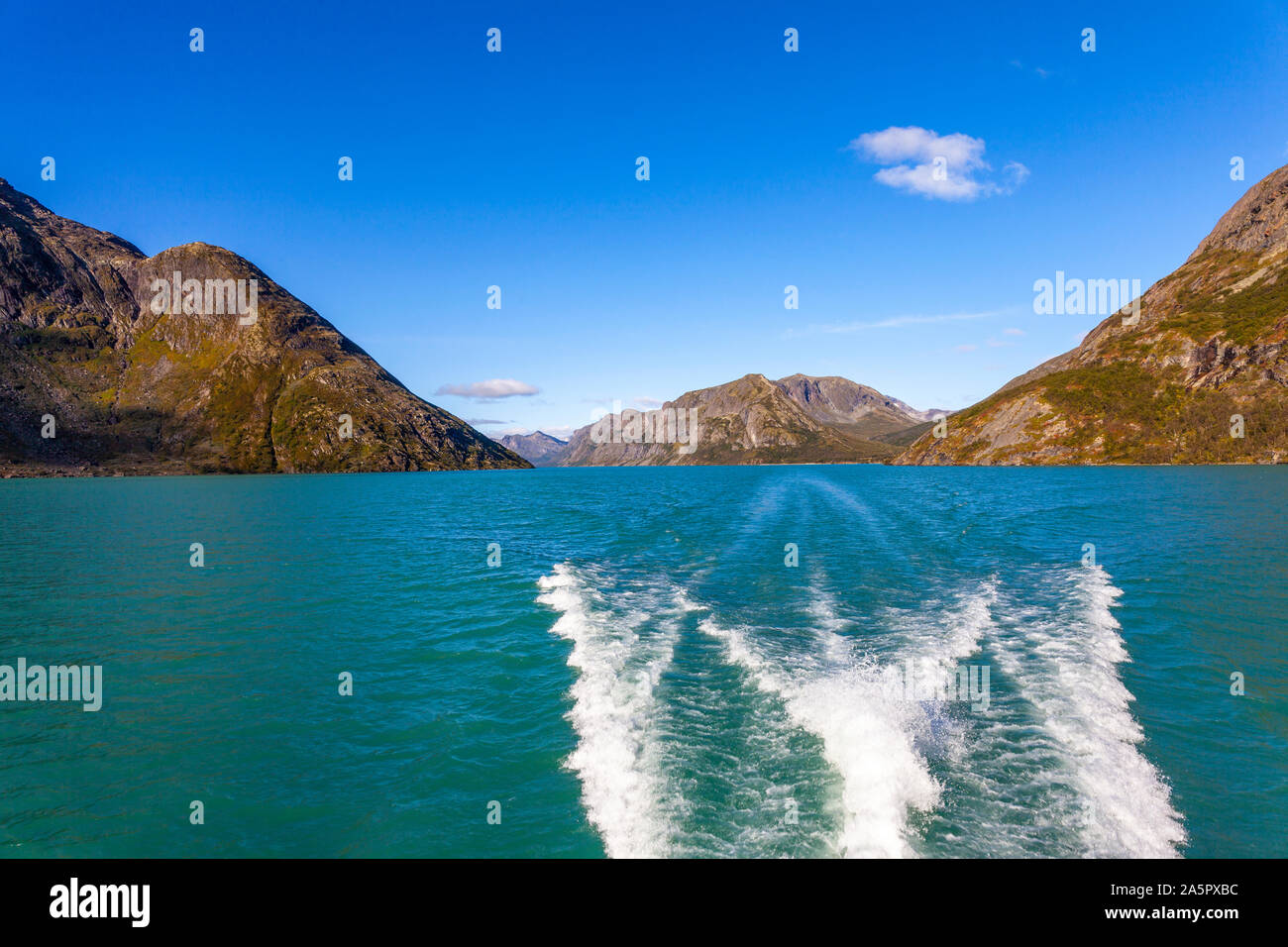 Water wake on lake Stock Photo Alamy
