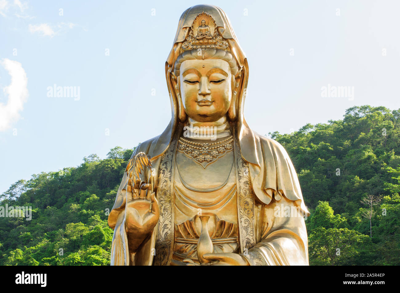 Statue of Guan Yin on His background Stock Photo Alamy