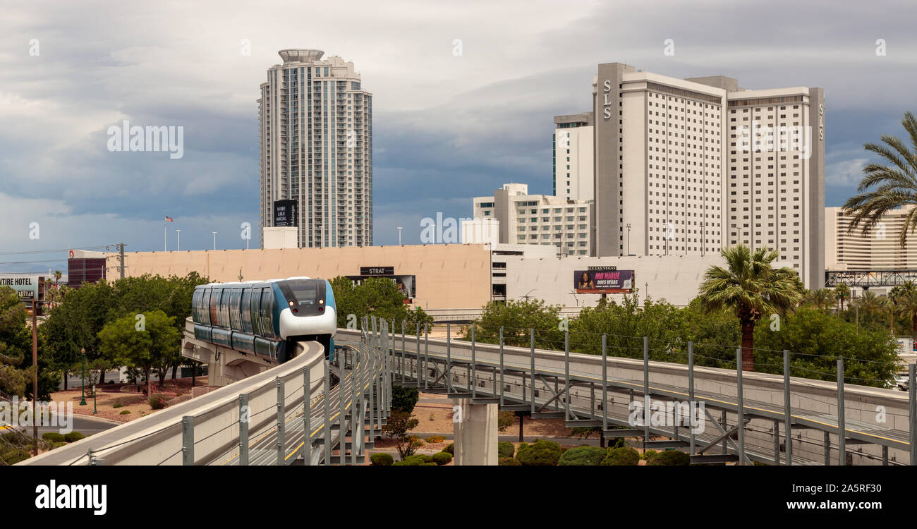View of monorail train approaching Westgate Hotel Station from the north Stock Photo