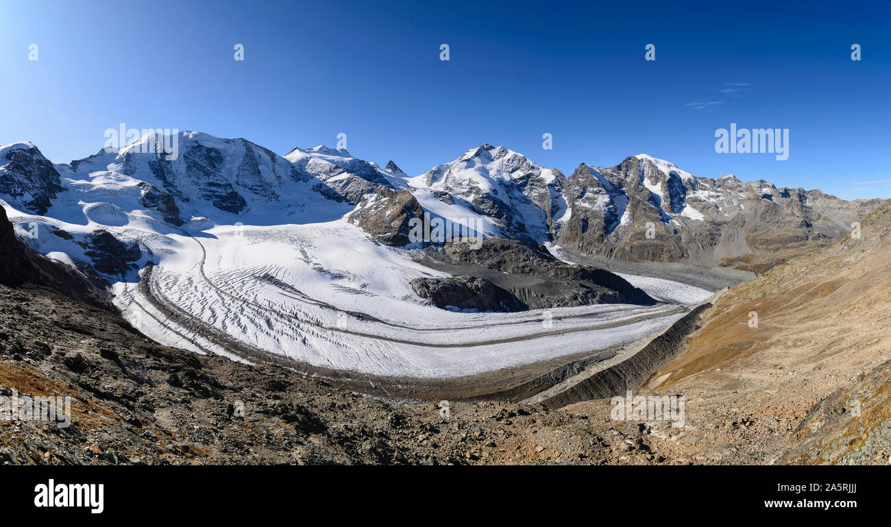 Panorama vom Gletscher an der Bergstation Diavolezza, Pontresina, Graubünden, Schweiz Stock Photo