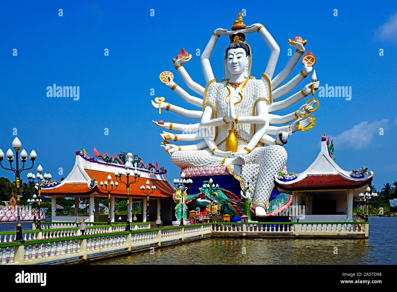18armiger Buddha auf Ko Samui. Kho Samui, Thailand, Asien Stock Photo