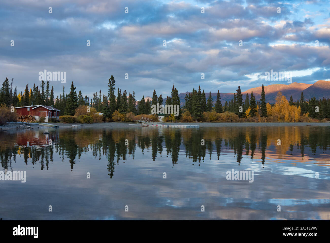 Kathleen Lake, Kluane National Park, Yukon, Canada Stock Photo