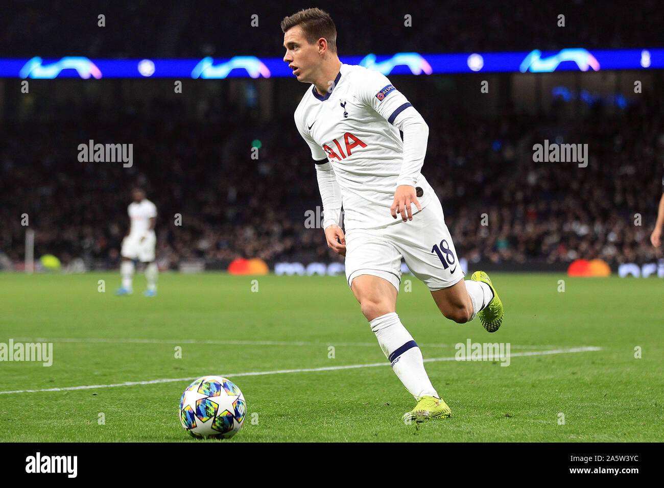 London, UK. 22nd Oct, 2019. Giovanni Lo Celso of Tottenham Hotspur in action. UEFA Champions league match, group B match, Tottenham Hotspur v Red Star Belgrade at The Tottenham Hotspur Stadium in London on Tuesday 22nd October 2019. this image may only be used for Editorial purposes. Editorial use only, license required for commercial use. No use in betting, games or a single club/league/player publications . pic by Steffan Bowen/Andrew Orchard sports photography/Alamy Live news Credit: Andrew Orchard sports photography/Alamy Live News Stock Photo