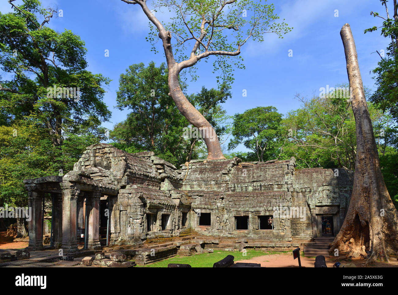 Tempelanlage hires stock photography and images Alamy