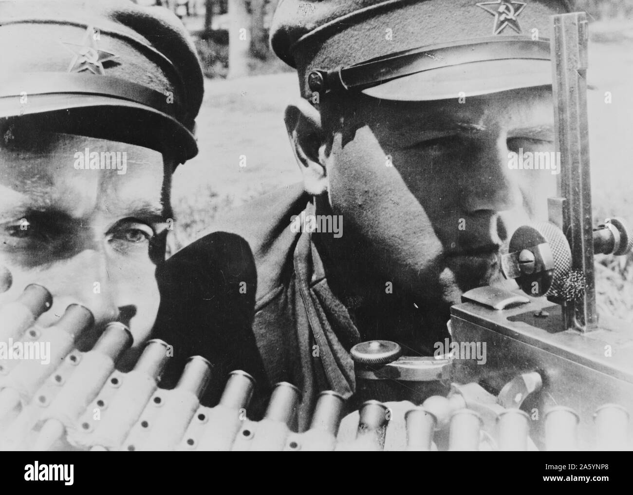Machine gunners of the far eastern Red Army in the USSR (Union of Soviet Socialist Republics) World War II 1941 Stock Photo
